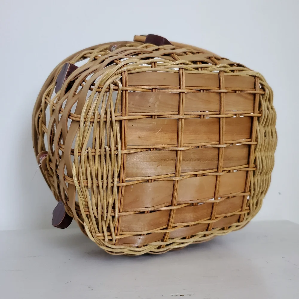 Apple & Spool Woven Wooden Basket